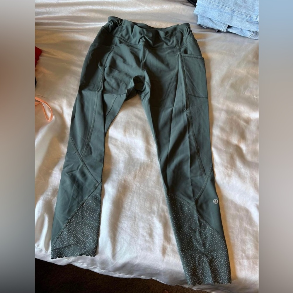 Olive green Lululemon leggings